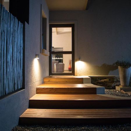 Fairfarren Apartment โฮดสปรูท ภายนอก รูปภาพ